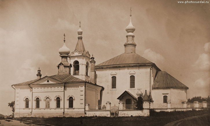 Похвалынская и Варваринская церкви Суздаля