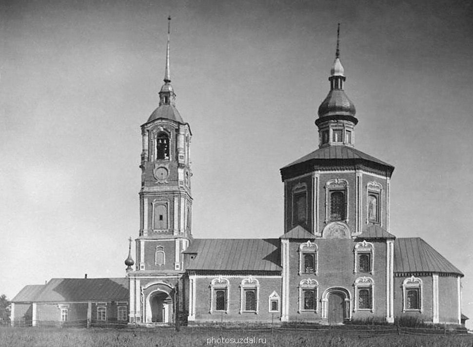 Самая старая фотография Борисоглебской церкви в Суздале начала двадцатого века