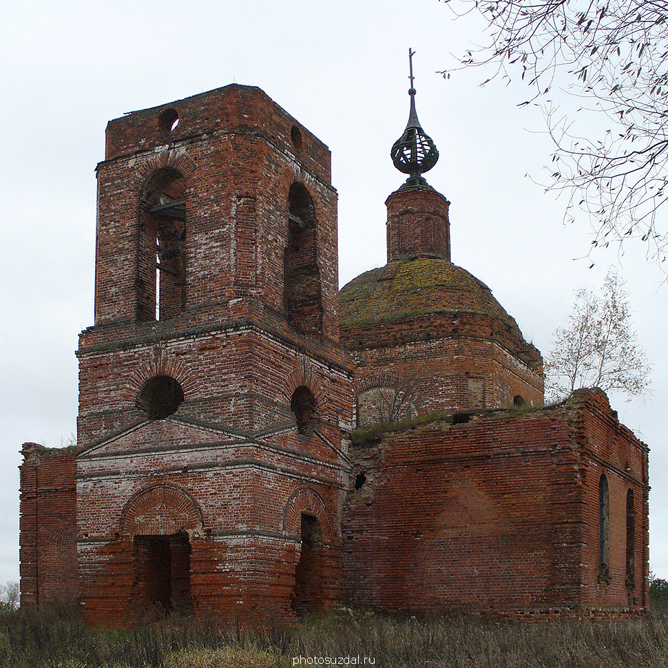 Вознесенская церковь с колокольней в селе Хотенское