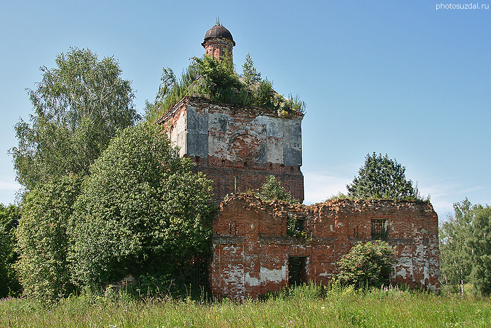 Церковь Иоанна Предтечи в деревне Аннино Суздальского района